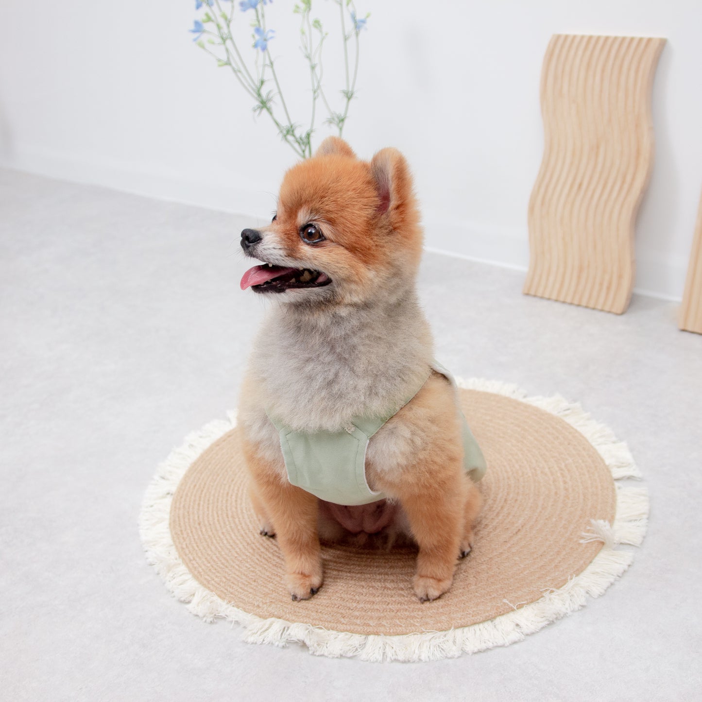 花柄刺繍エプロンワンピース