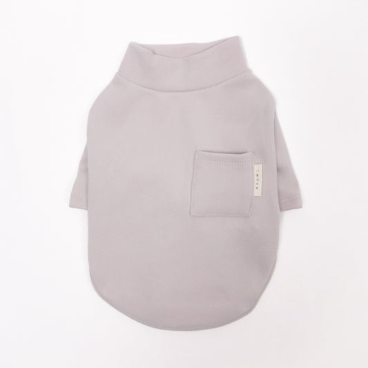 ポケット付きプルオーバー