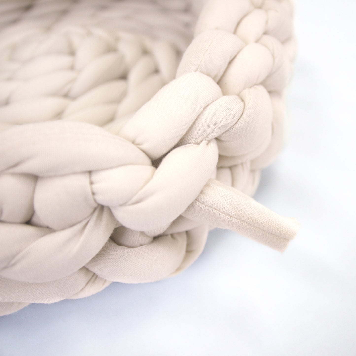 編み編みペットベッド