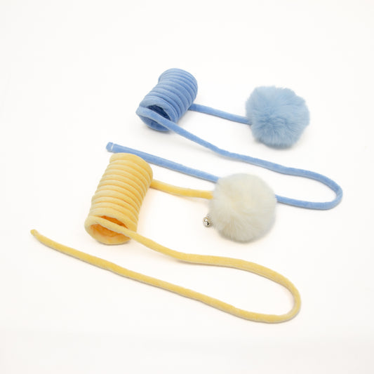 ボンボン猫じゃらし