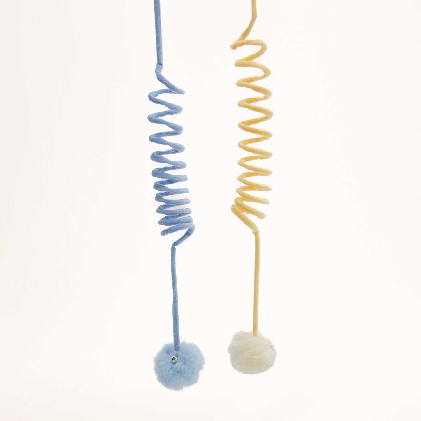 ボンボン猫じゃらし