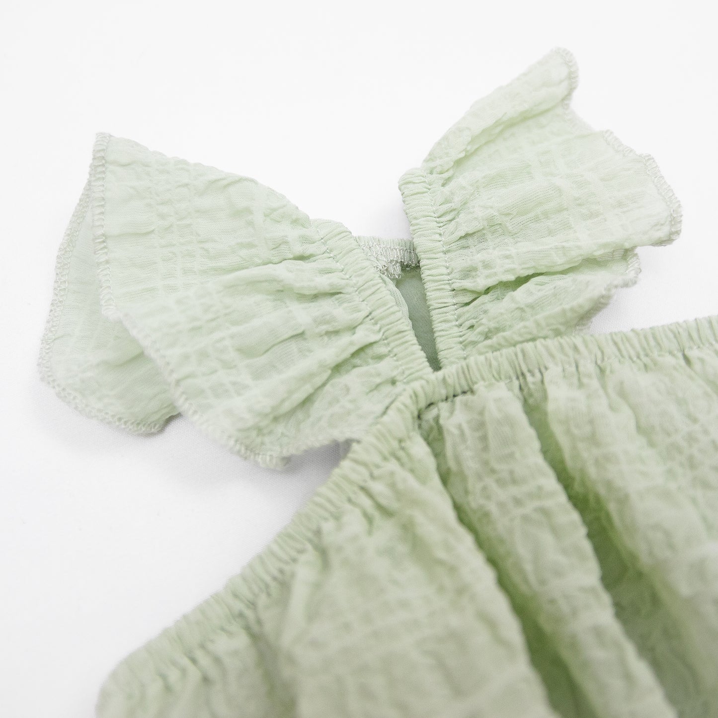 くすみグリーンフリルワンピース