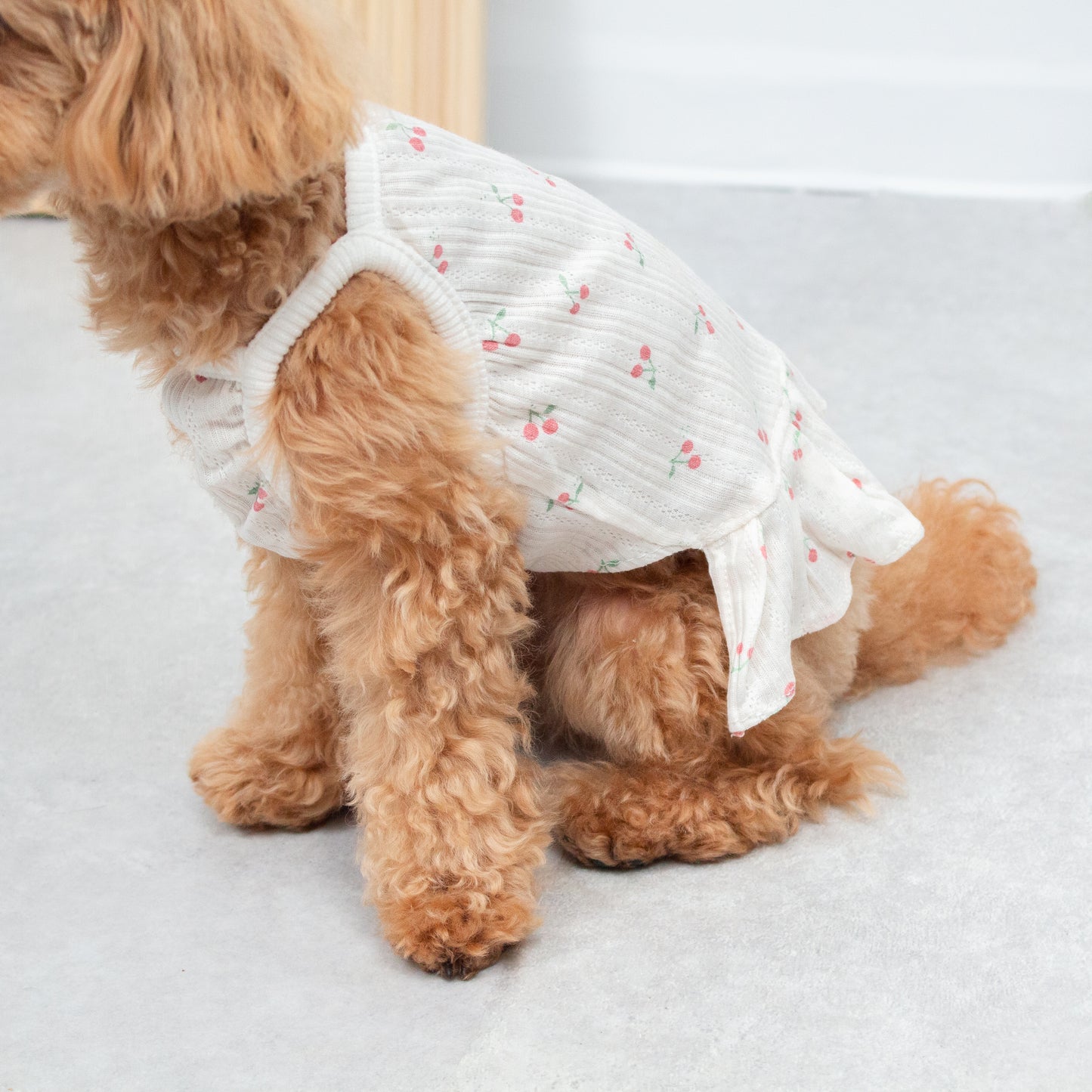 さくらんぼ柄キャミワンピース